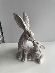 Mother & Baby Rabbit Kissing Decoration