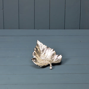 Silver metal leaf dish or tealight.