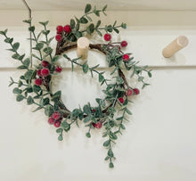 Load image into Gallery viewer, Frosted Winter Red Berry Candle Ring
