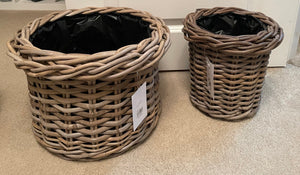 Round Basket Planters