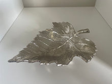 Load image into Gallery viewer, Silver metal leaf dish or tealight.
