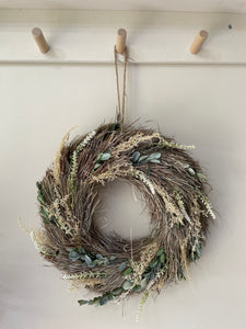 Natural Round Wreath